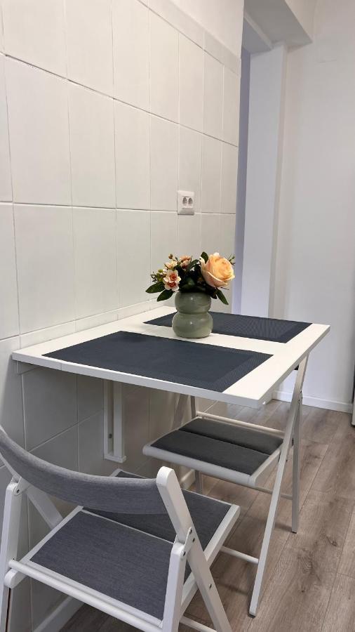 Cotroceni Studio Leilighet Bucureşti Eksteriør bilde